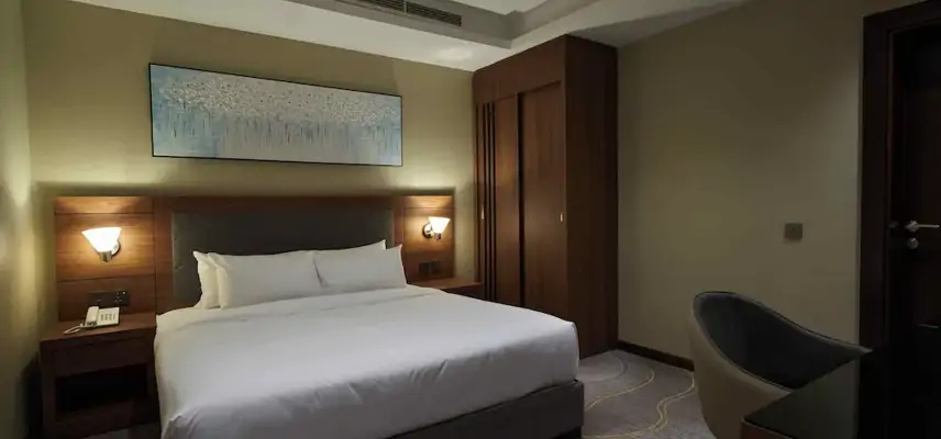 Platinum Hotel image